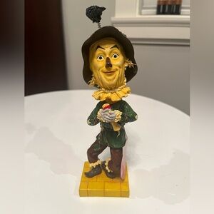 Scarecrow bubble head Figurine with Yellow and Green Outfit